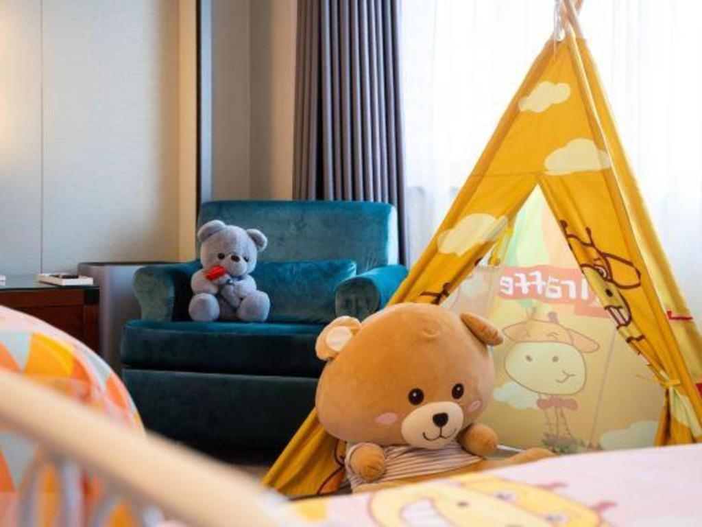 โรงแรมชิเจียซวงอินเตอเนชั่นแนลบิวดิ้ง สือเจียจวง ภายนอก รูปภาพ